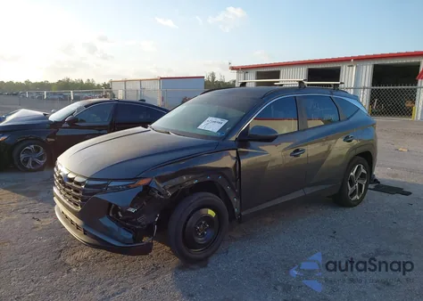 2022 Hyundai Tucson Sel z USA, uszkodzony, nr VIN 5NMJCCAE0NH149457